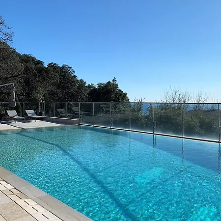 Incredible Views Of In A Calm Luxury & Big Park Appartamento