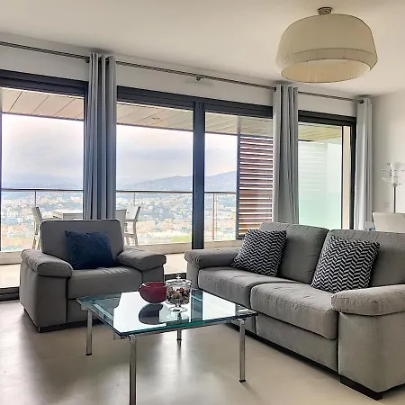 Incredible Views Of In A Calm Luxury & Big Park Nice