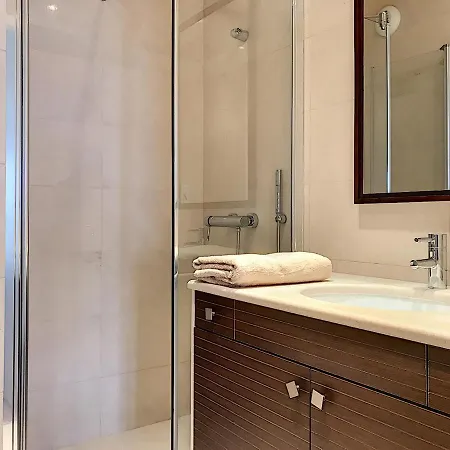 Incredible Views Of In A Calm Luxury & Big Park Nizza