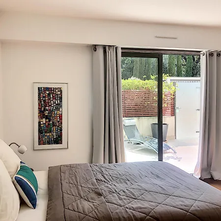 Apartment Incredible Views Of In A Calm Luxury & Big Park Nice